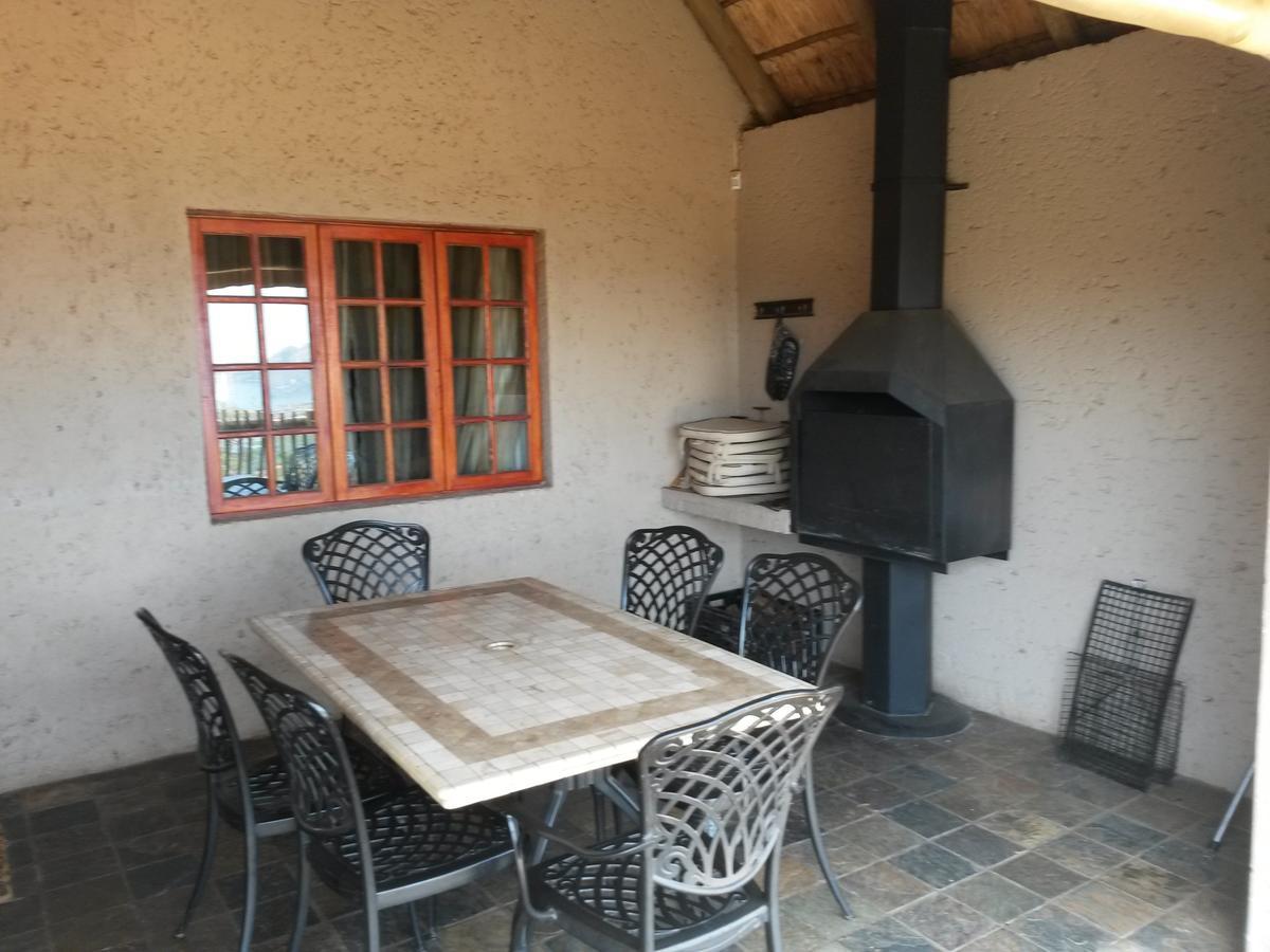 Benlize Lodge Hartbeespoort Quarto foto